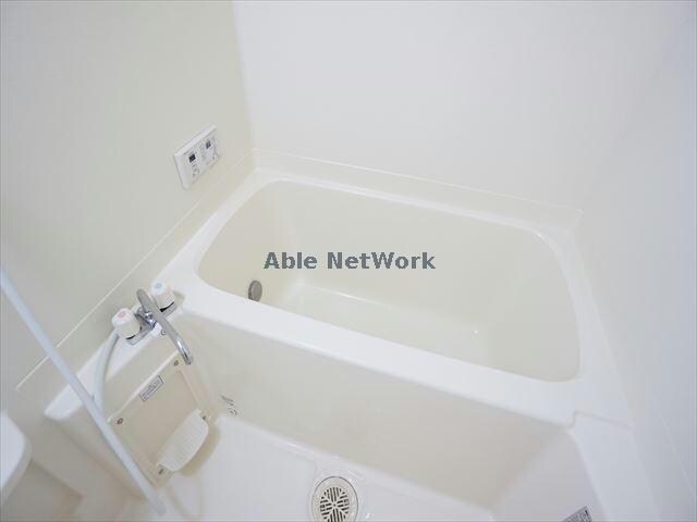 物件内観写真12　(同型写真)