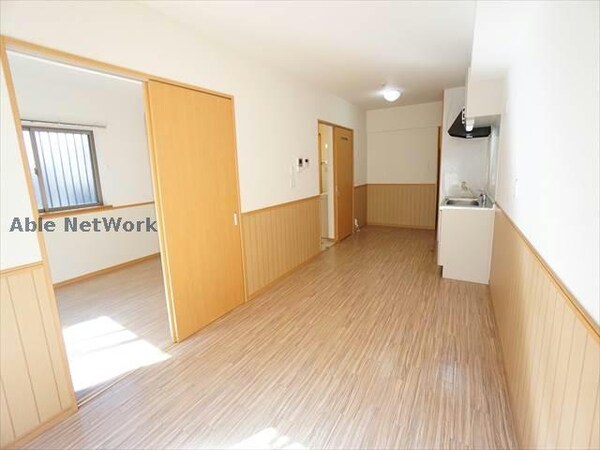 リビングダイニング(※同型タイプです。（103）)