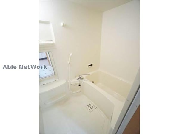 バス／シャワールーム等(※同型タイプです。（103）)