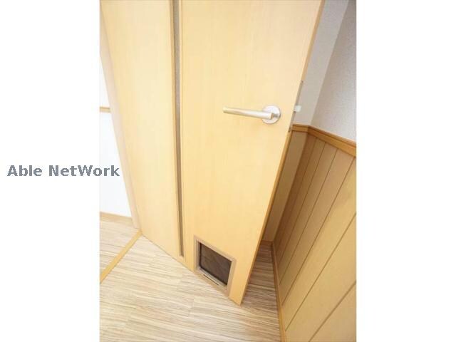 物件内観写真18　(※同型タイプです。（103）)