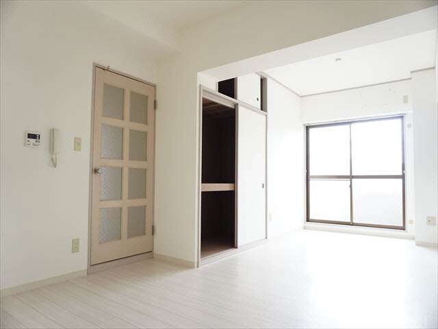 物件内観写真6　(インターホン)