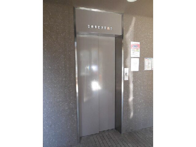 物件外観写真5　(ｴﾚﾍﾞｰﾀｰ)