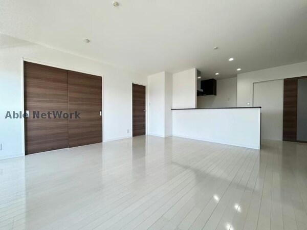 リビングダイニング