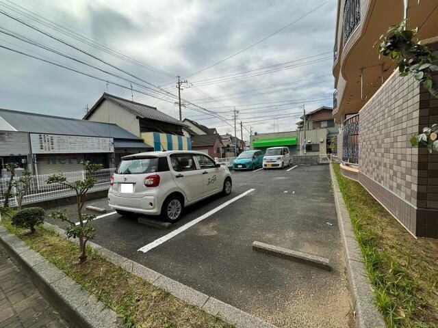 物件外観写真2　