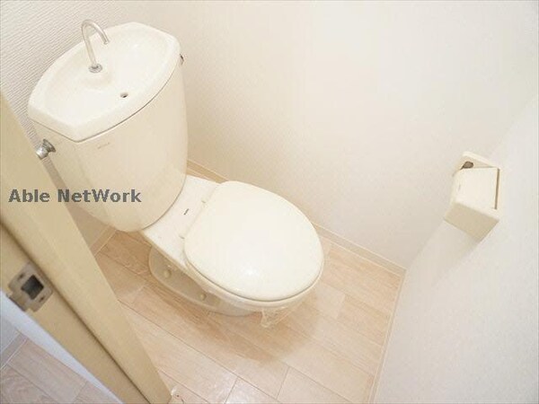 トイレ(同型イメージ（B107）)
