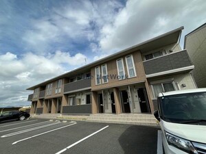 プランドールⅦA棟外観写真