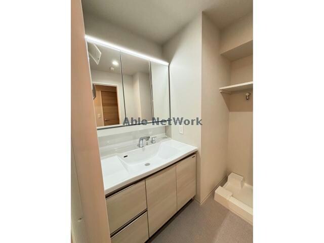 物件内観写真11　(同型イメージ)