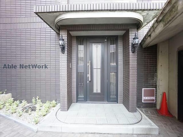 同型モデル