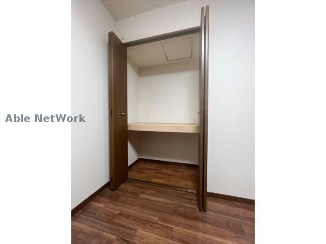 物件内観写真11　(同型　※写真は105号室)