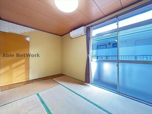 居室(南)