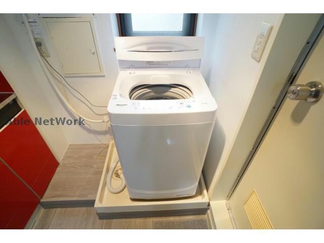 物件内観写真13　(洗濯機つき)