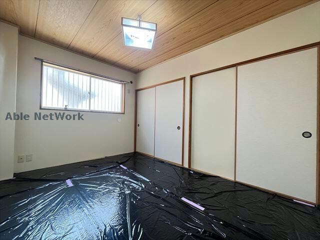 物件内観写真9　(※日よけのため黒ビニールシートが張られています。)