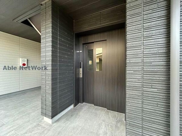 建物設備(エレベーター)