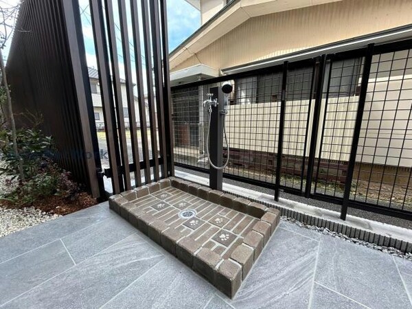 建物設備(ペット足洗い場)