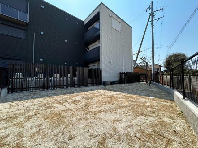 物件外観写真7　(ドッグラン♪)