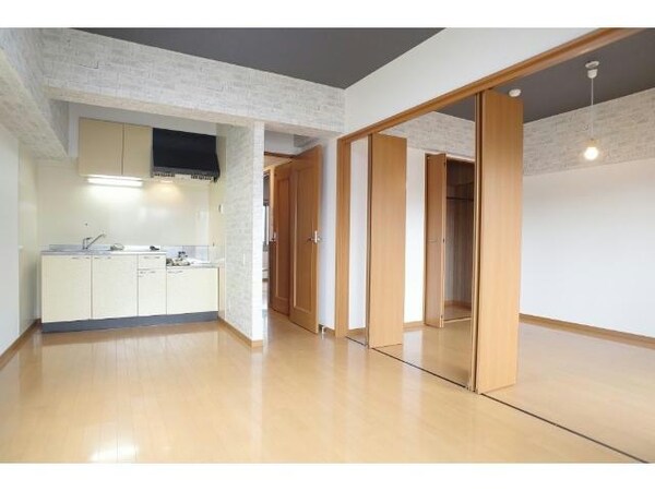 リビングダイニング