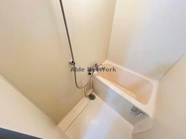 物件内観写真8　(同型　現況優先)