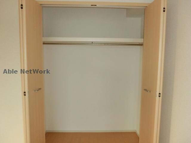 物件内観写真4　(※同型・現況優先)