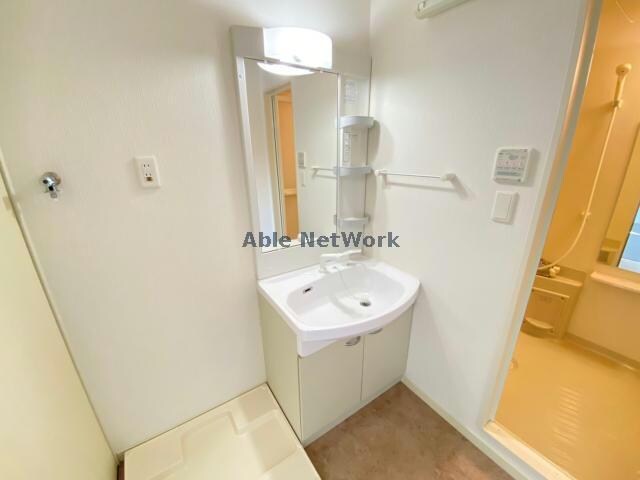 物件内観写真8　(同型タイプ　現況優先)