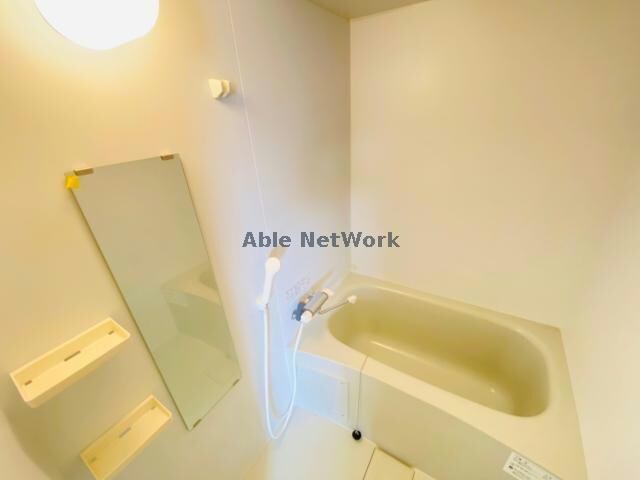 物件内観写真7　(同型反転　現況優先)