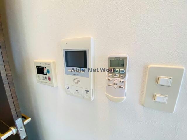 物件内観写真12　(同型反転　現況優先)