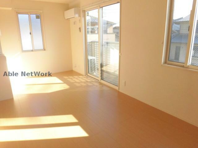 物件内観写真2　(同型反転タイプ)