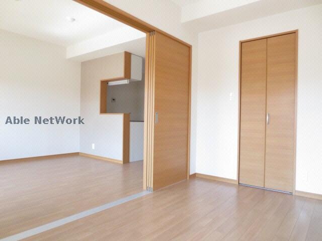 物件内観写真4　(同型モデル)