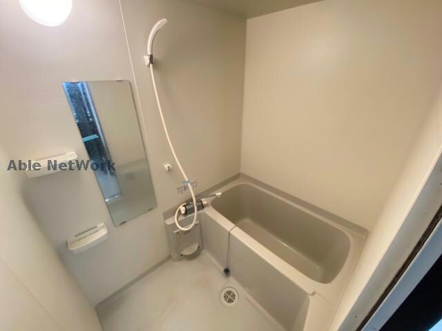 物件内観写真7　(※同型タイプ　現況優先)