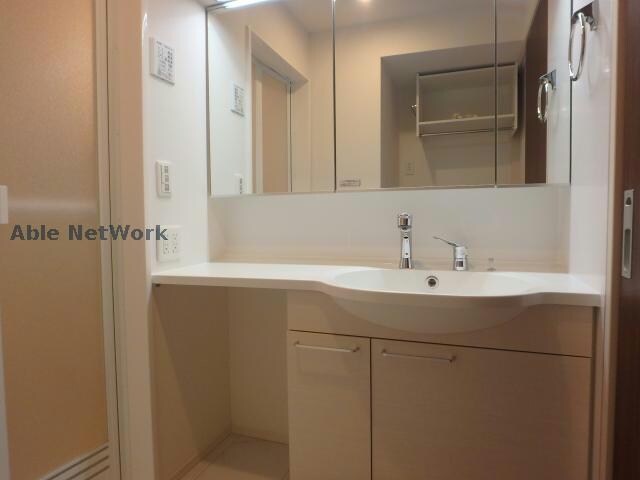 物件内観写真9　(※同型　現況優先)