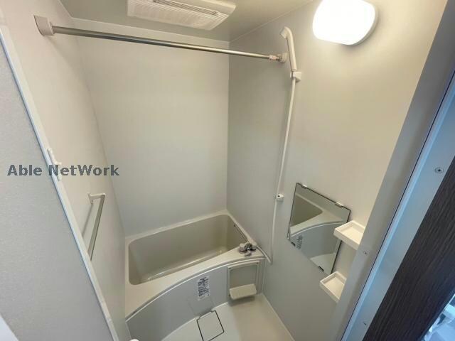 物件内観写真6　(※同型・現況優先)