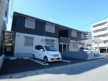 シャーメゾン新水前寺外観写真