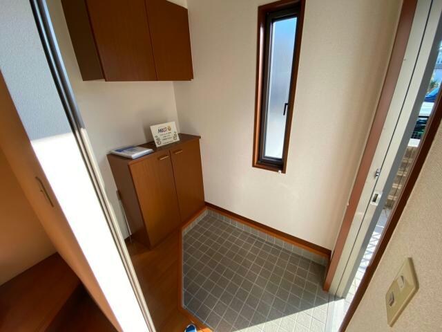 物件内観写真12　(反転モデル)