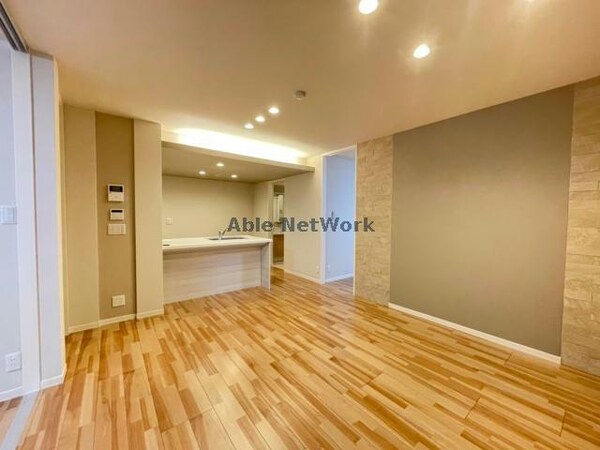 リビングダイニング