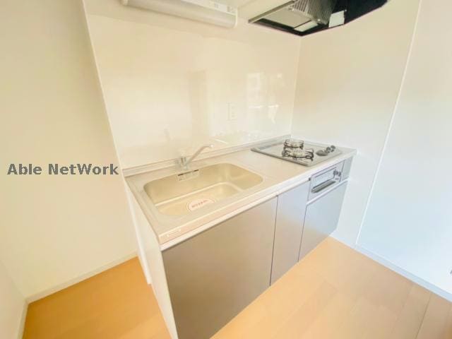 物件内観写真4　(※同型・現況優先)