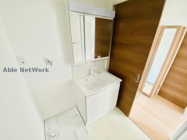 物件内観写真6　(※同型・現況優先)