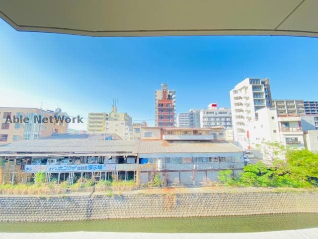 物件内観写真11　(※同型・現況優先)