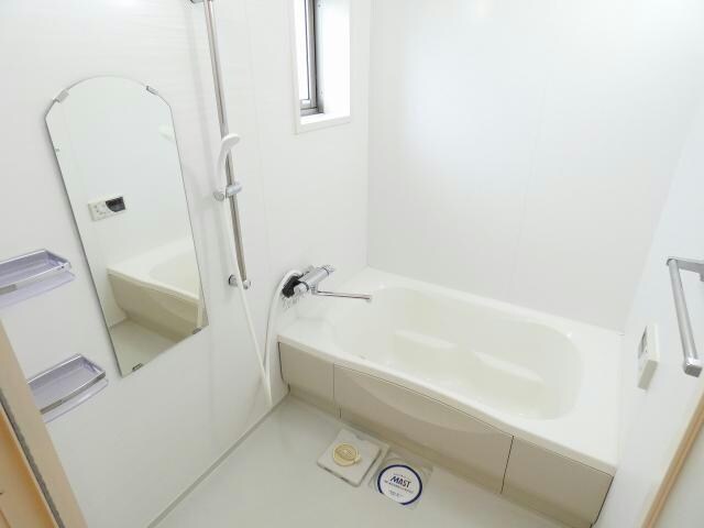 物件内観写真6　(同型モデル)