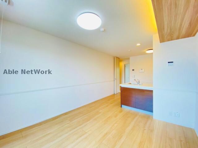 物件内観写真5　(※同型　現況優先)