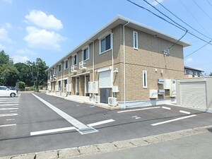 カルム・パーシモン外観写真