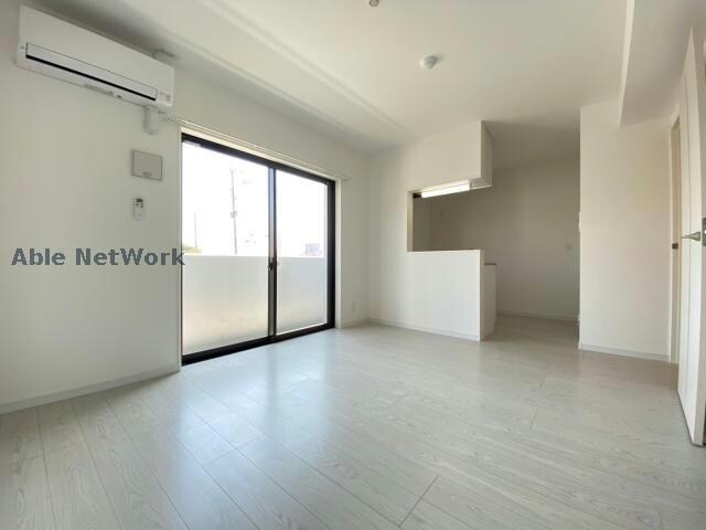 物件内観写真6　(同型反転タイプ　現況優先)