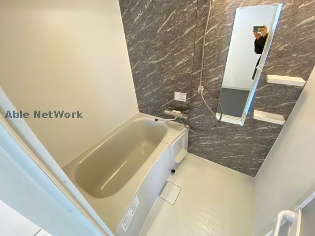 物件内観写真8　(同型反転タイプ　現況優先)