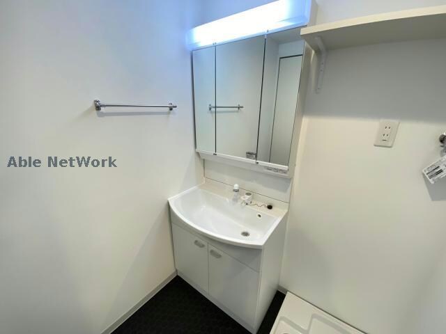 物件内観写真9　(同型反転タイプ　現況優先)