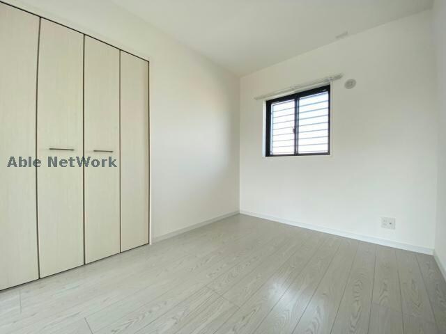 物件内観写真13　(同型反転タイプ　現況優先)