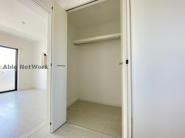 物件内観写真14　(同型反転タイプ　現況優先)