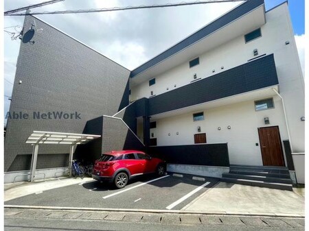 PLUSエス外観写真