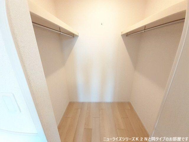 物件内観写真8　(同型タイプ・現況優先)