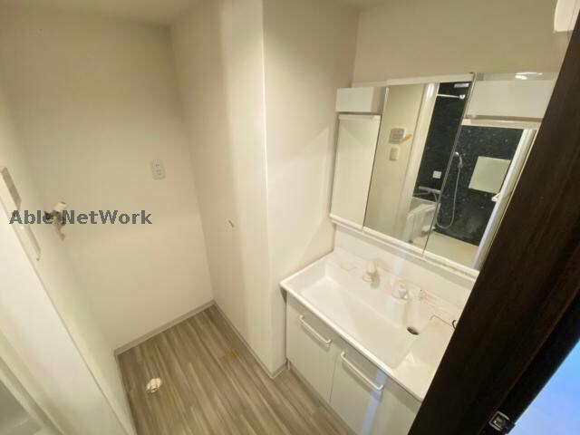 物件内観写真9　(※同型反転　現況優先)