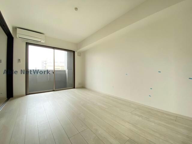 物件内観写真12　(同型反転　現況優先)