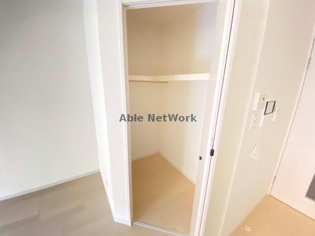 物件内観写真8　(同型　現況優先)