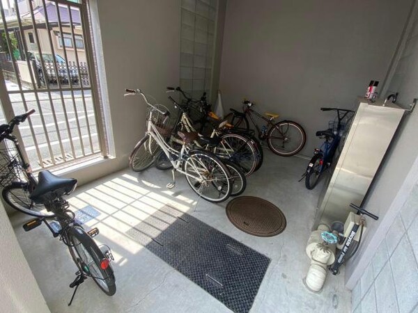 駐輪場